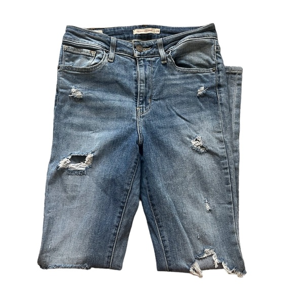 Levi’s 721 Distressed High Rise Skinny Jean - Picture 3 of 8